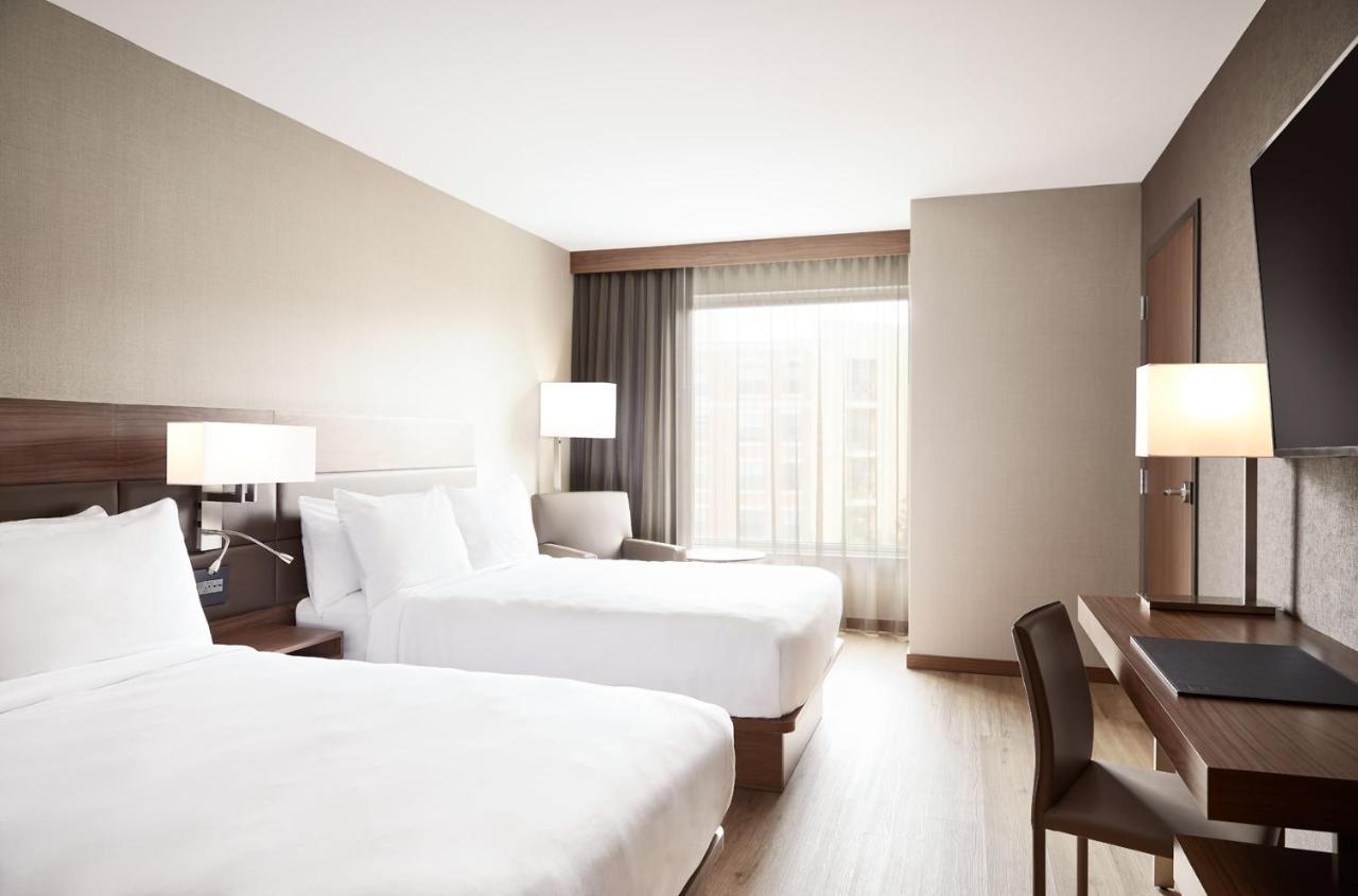 Ac Hotel By Marriott Atlanta Perimeter Дънууди Екстериор снимка