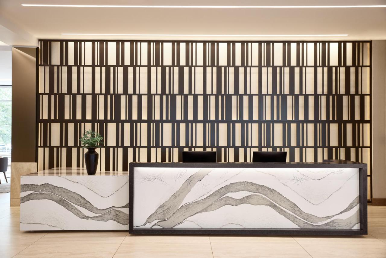 Ac Hotel By Marriott Atlanta Perimeter Дънууди Екстериор снимка