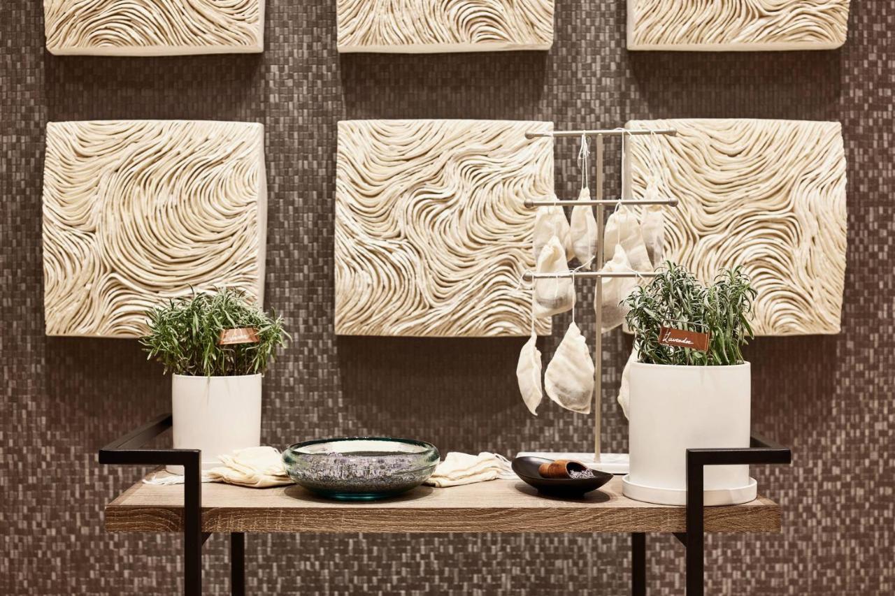 Ac Hotel By Marriott Atlanta Perimeter Дънууди Екстериор снимка