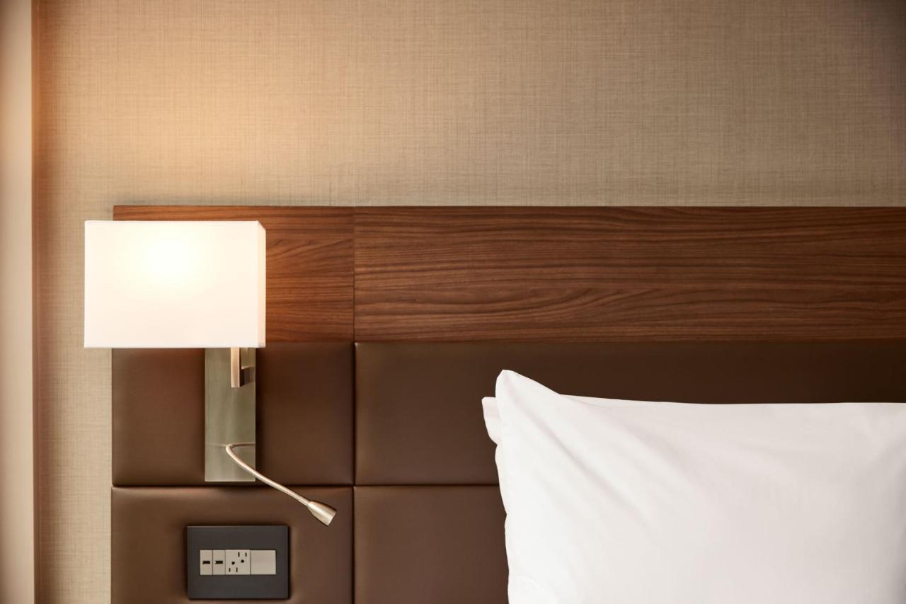 Ac Hotel By Marriott Atlanta Perimeter Дънууди Екстериор снимка